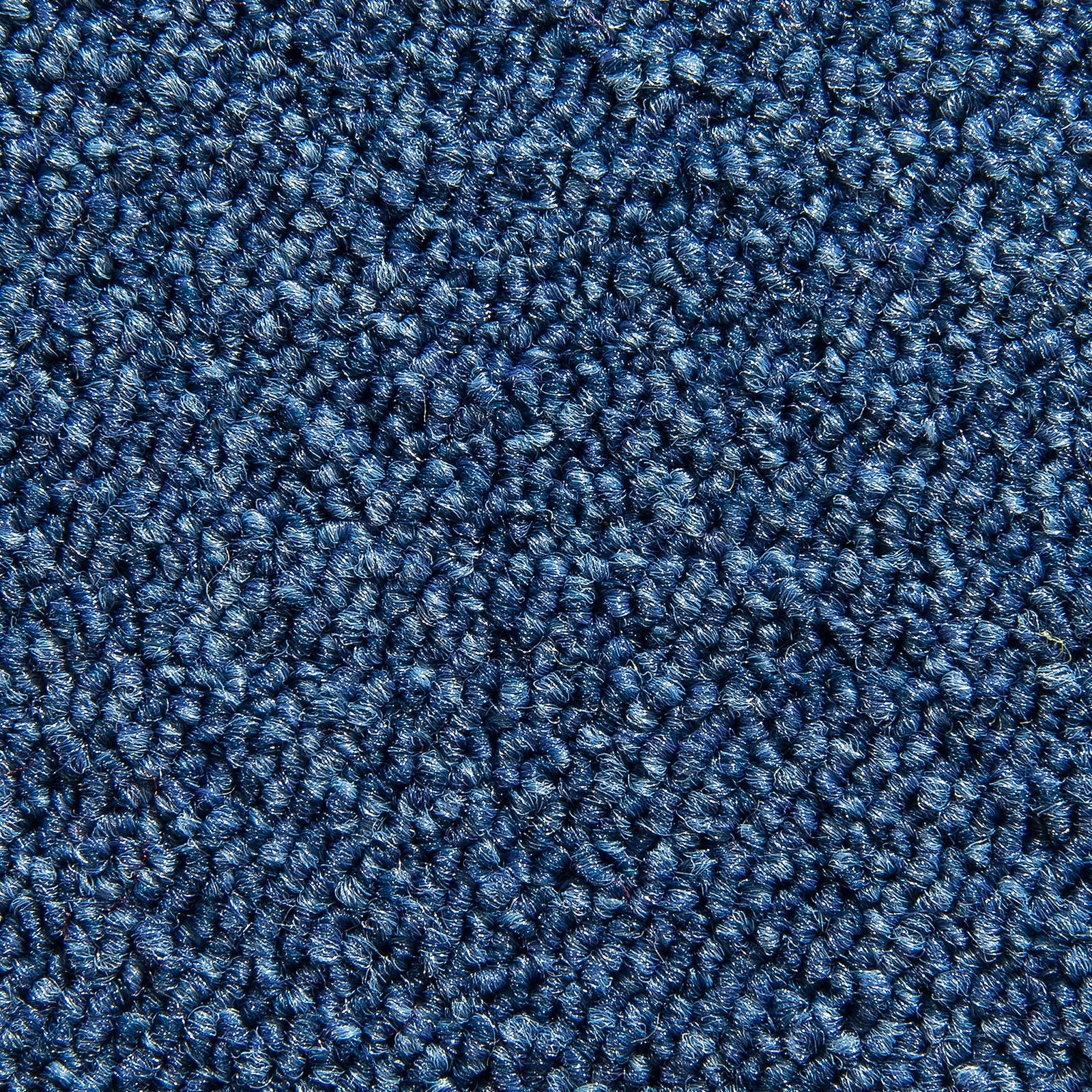 Hellblau