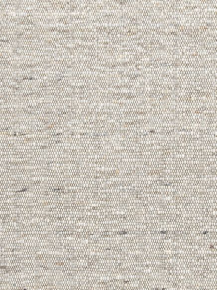 Beige gestricktes Gewebe zeigt eine gleichmäßige, texturierte Oberfläche in Nahaufnahmeansicht
