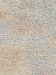 Teppich zeigt beige und hellgraue Fasern in dichtem, gemustertem Design.