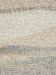 Teppich zeigt gemusterten Flor in Creme, Beige und Grau, Nahaufnahme der Textur.