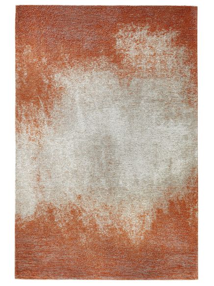 Teppich zeigt abstraktes Muster in Orange und Hellgrau, verteilter Farbverlauf ohne klaren Mittelpunkt.