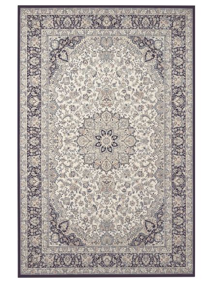 Teppich zeigt florales Muster mit zentralem Medaillon und dunklem Rahmen auf hellem Grund.