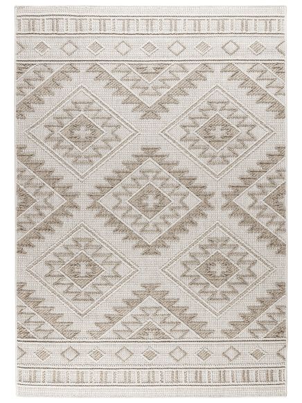 Teppich zeigt geometrische Muster mit Rauten und Dreiecken in hellen und beigen Tönen.