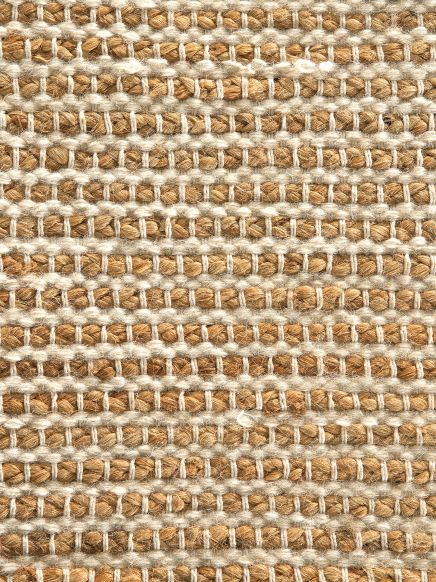 Beigefarbene gewebte Textur mit abwechselnden parallelen Linien in einer Nahaufnahmeansicht